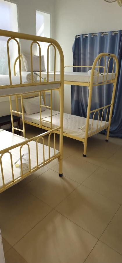 Retro Quarter Mb Hostel Сием Реап Екстериор снимка